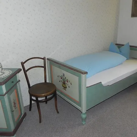 Ferienwohnung Schautzgy Reutte Zimmer foto